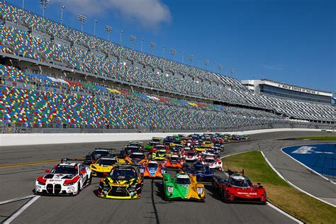 daytona 24 hours today